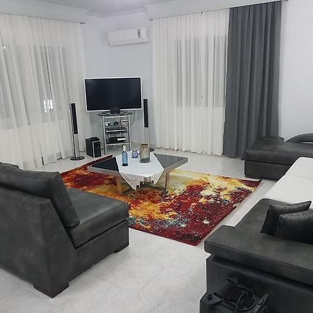 Bourlis Apartments Aszproválta Kültér fotó