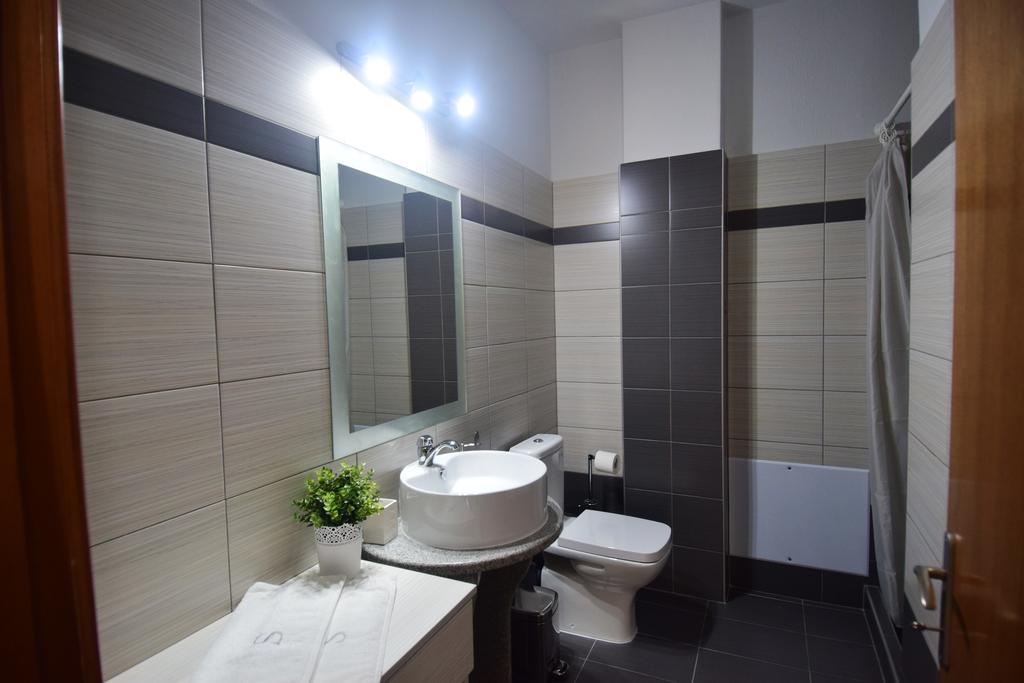 Bourlis Apartments Aszproválta Kültér fotó