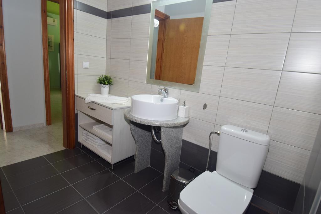 Bourlis Apartments Aszproválta Kültér fotó